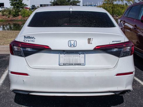 Used 2024 Honda Civic Sport image 5