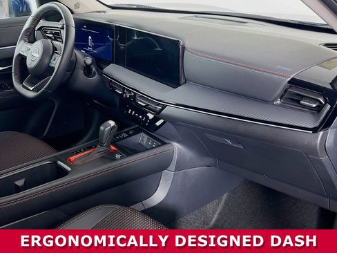 Certified 2025 Nissan Kicks SR image 21