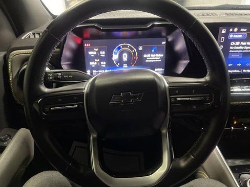 Used 2024 Chevrolet Colorado ZR2 AWD/4WD image 23