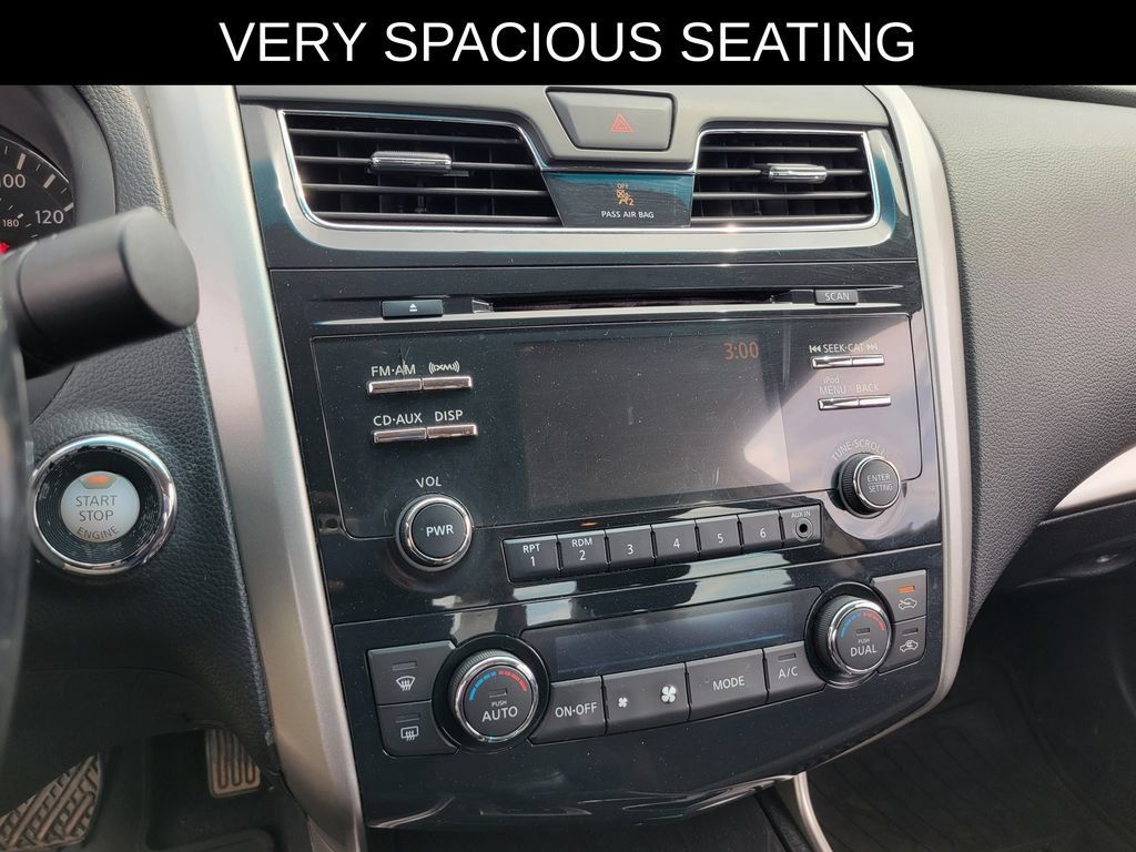Used 2013 Nissan Altima 2.5 SV FWD image 23