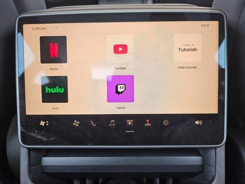 Used 2024 Tesla Model 3 Standard Range RWD image 63