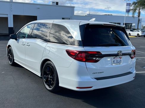 Used 2023 Honda Odyssey Sport image 9