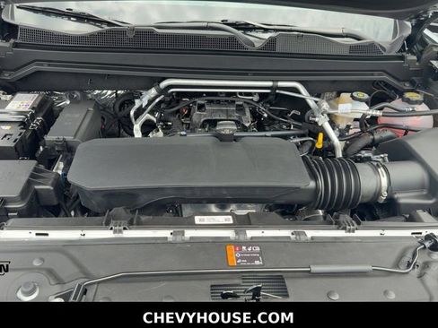 New 2026 Chevrolet Colorado W/T w/ WT Custom Package AWD/4WD image 25
