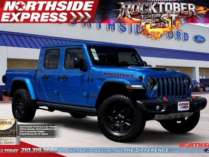 Used 2023 Jeep Gladiator Mojave w/ LED Lighting Group