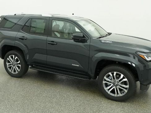 New 2026 Toyota 4Runner Limited image 12