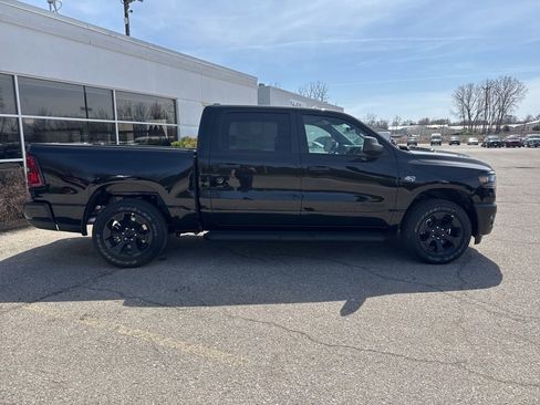 New 2026 RAM 1500 Express AWD/4WD image 2