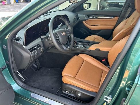 Used 2026 Cadillac CT5 Sport image 12