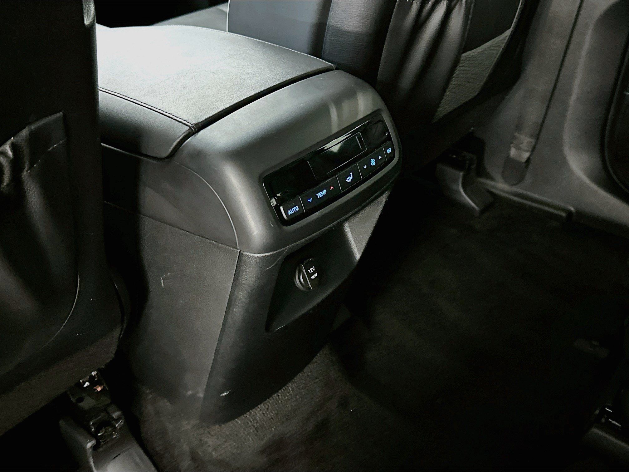 Used 2025 Hyundai Palisade SEL AWD/4WD image 28