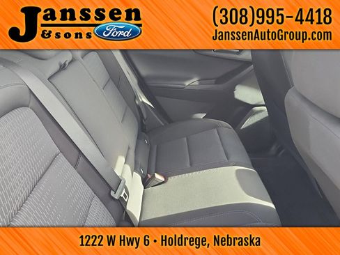 Used 2025 Chevrolet Equinox LT image 9