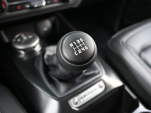 Used 2025 Ford Bronco Big Bend image 28