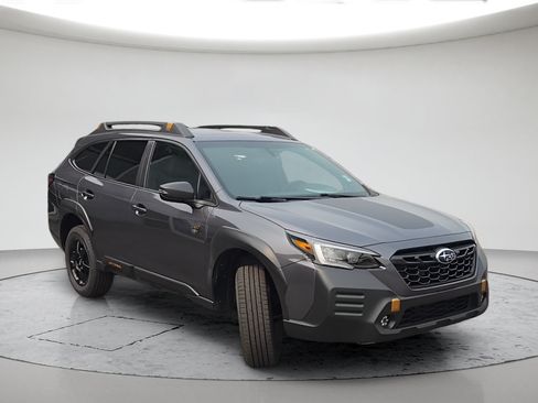 Used 2022 Subaru Outback Wilderness AWD/4WD image 3