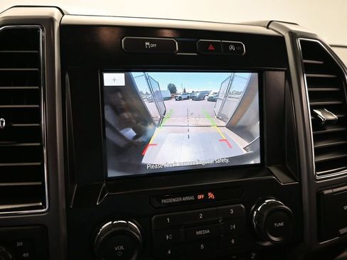 Used 2018 Ford F150 XLT AWD/4WD image 12