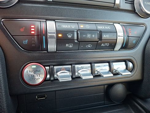 Used 2019 Ford Mustang Premium w/ Equipment Group 201A image 13