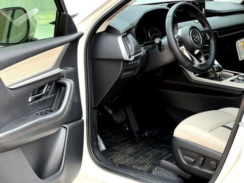 New 2026 MAZDA CX-90 3.3 Turbo w/ Preferred Package image 10