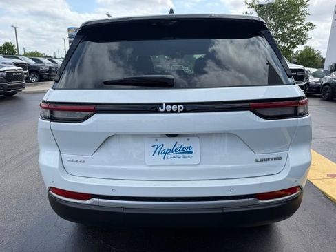New 2026 Jeep Grand Cherokee Limited AWD/4WD image 9