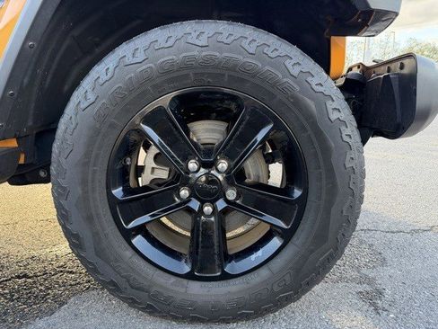 Certified 2021 Jeep Wrangler Unlimited Sahara image 21