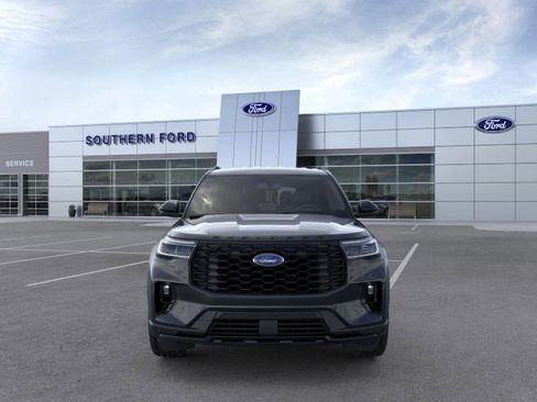 New 2025 Ford Explorer ST-Line w/ Premium Package image 6