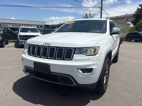 Used 2018 Jeep Grand Cherokee Limited AWD/4WD image 7