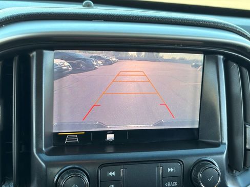 Used 2019 Chevrolet Colorado LT AWD/4WD image 23