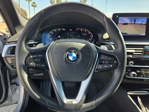 Used 2021 BMW 530i w/ Convenience Package image 24