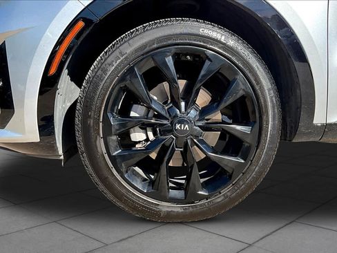 Used 2021 Kia Sorento SX image 11