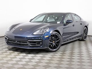 Used 2023 Porsche Panamera 4 Platinum Edition w/ Assistance Package video 1
