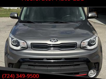 Used 2018 Kia Soul ! w/ Tech Package