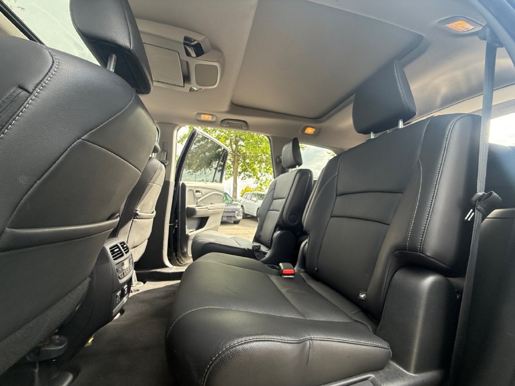 Certified 2019 Honda Pilot Elite image 26
