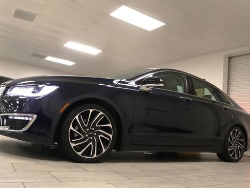 Used 2020 Lincoln MKZ Reserve w/ Elements Package image 9