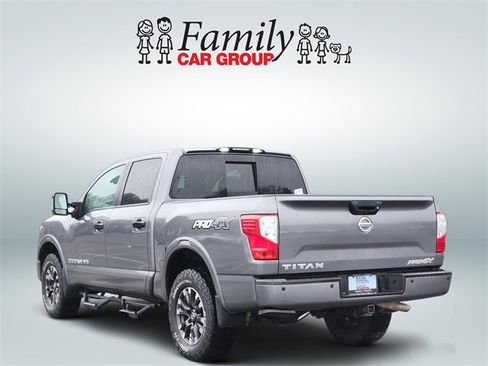 Used 2019 Nissan Titan PRO-4X w/ Pro-4x Utility Package image 3