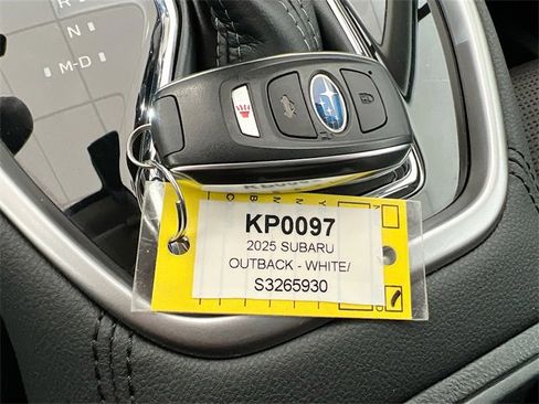 Certified 2025 Subaru Outback Premium w/ Popular Package #1A image 15