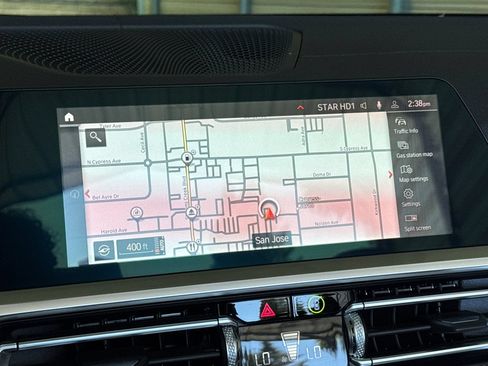 Used 2022 BMW M440i Convertible RWD image 18