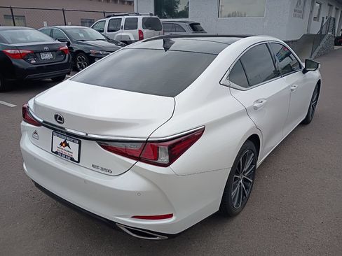 Used 2023 Lexus ES 350 w/ Premium Package FWD image 7