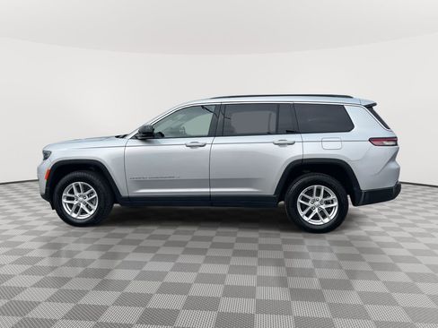 Used 2025 Jeep Grand Cherokee L Laredo image 6