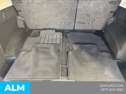 Used 2025 Nissan Rogue SV FWD image 22