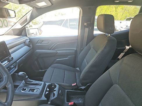 Used 2023 Chevrolet Colorado W/T w/ WT Convenience Package AWD/4WD image 10