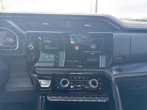 Used 2022 GMC Sierra 1500 AT4X AWD/4WD image 21