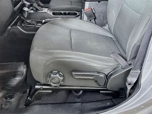 Used 2021 Jeep Wrangler Unlimited Sport AWD/4WD image 20