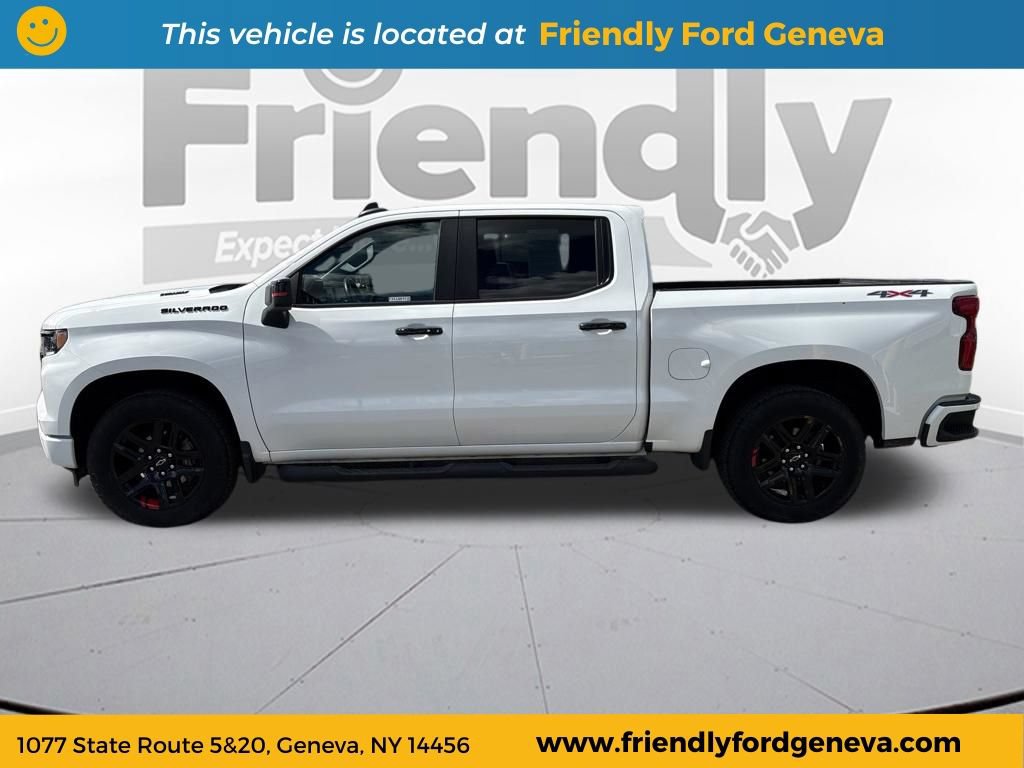 Used 2023 Chevrolet Silverado 1500 RST w/ Redline Edition AWD/4WD image 8