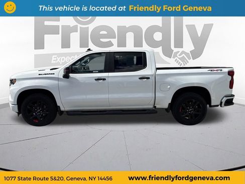 Used 2023 Chevrolet Silverado 1500 RST w/ Redline Edition AWD/4WD image 8