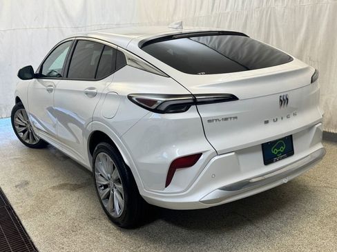 Certified 2024 Buick Envista Avenir FWD image 7