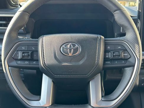 New 2026 Toyota 4Runner TRD Off-Road Premium AWD/4WD image 20