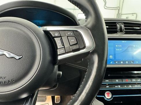 Used 2017 Jaguar F-PACE R-Sport AWD/4WD image 25