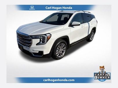 Used 2024 GMC Terrain SLT