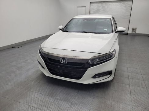 Used 2018 Honda Accord Sport image 15