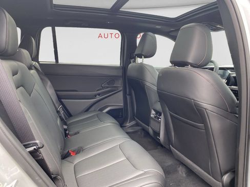 New 2026 Jeep Cherokee Limited AWD/4WD image 15