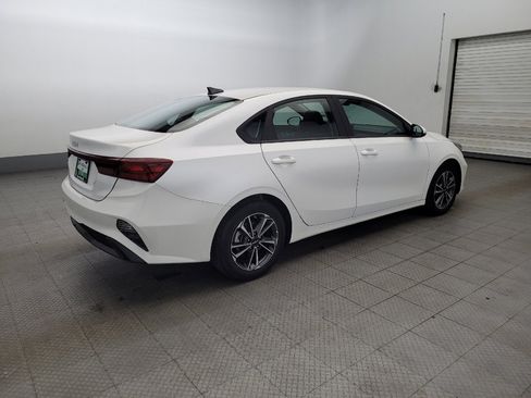 Used 2024 Kia Forte LXS image 10