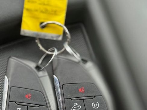 Used 2024 GMC Sierra 3500 SLE w/ SLE Convenience Package AWD/4WD image 11