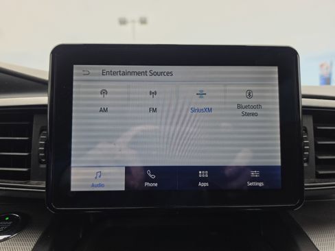 Used 2020 Ford Explorer XLT w/ Comfort Package AWD/4WD image 22