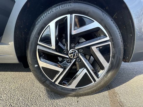 Used 2023 Volkswagen Jetta SEL image 26